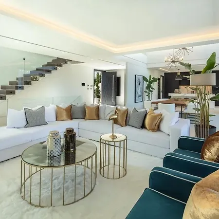 Luxurious With Private Pool In Порто-Черво
